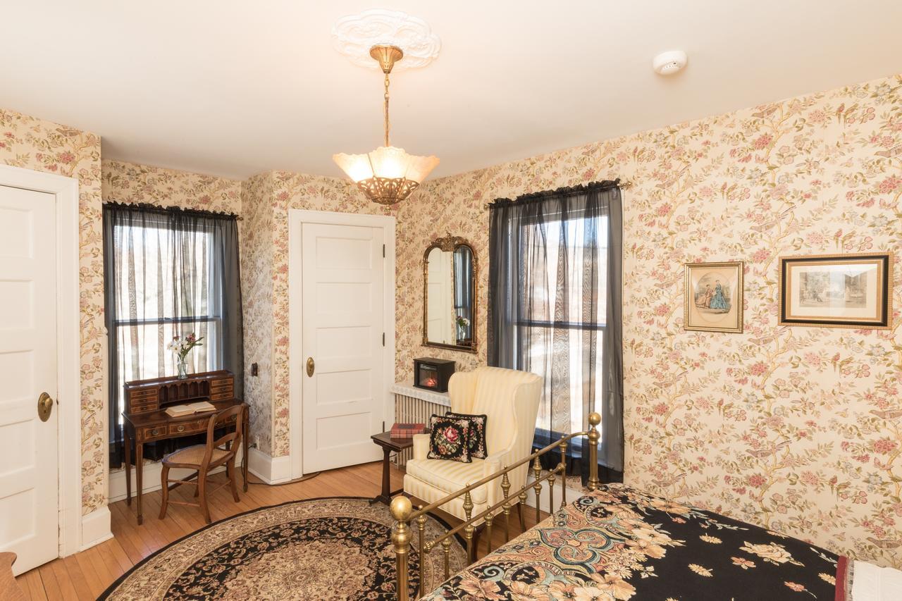 Ringling House Bed & Breakfast Baraboo Extérieur photo