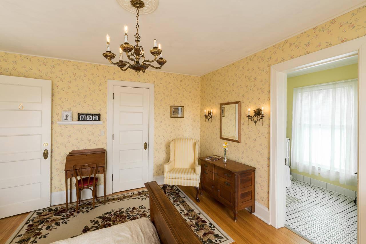 Ringling House Bed & Breakfast Baraboo Extérieur photo